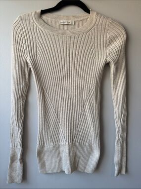 Abercrombie & Fitch Ivory Ribbed Crewneck Sweater xs staple lightweight